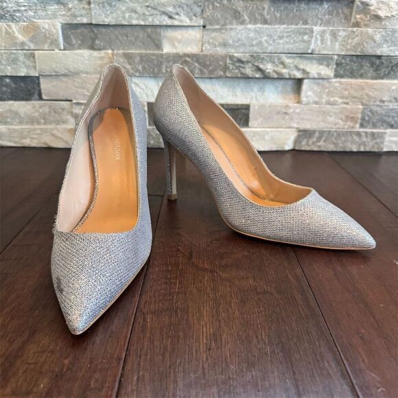 Stuart Weitzman Women's Silver Sparkle Pump Heels Size 6.5 Wedding - Picture 1 of 12